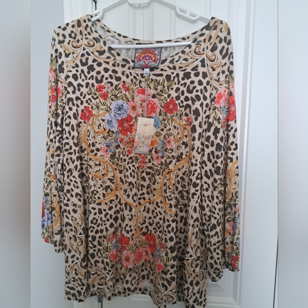 JOHNNY WAS Cheetah Floral puff Sleeve Top Bamboo Artsy Boho CHIC LG